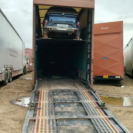 Car Transport SUV Loading